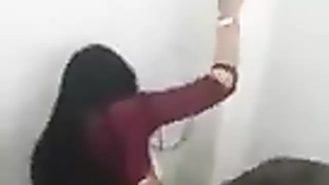 Узбечка изменяет мужу в туалете